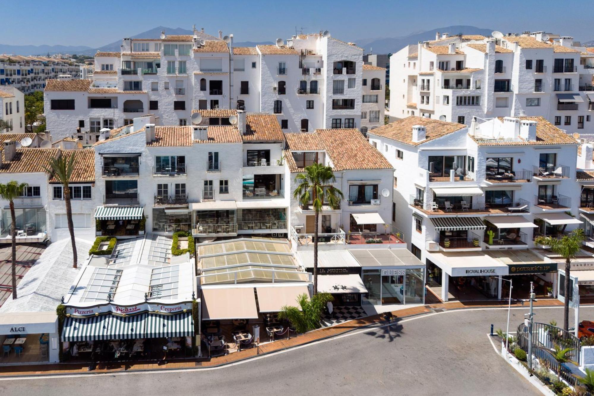 243-Fully Renovated-Puerto Banus Marbella Front Line Penthouse Apartment Exterior photo