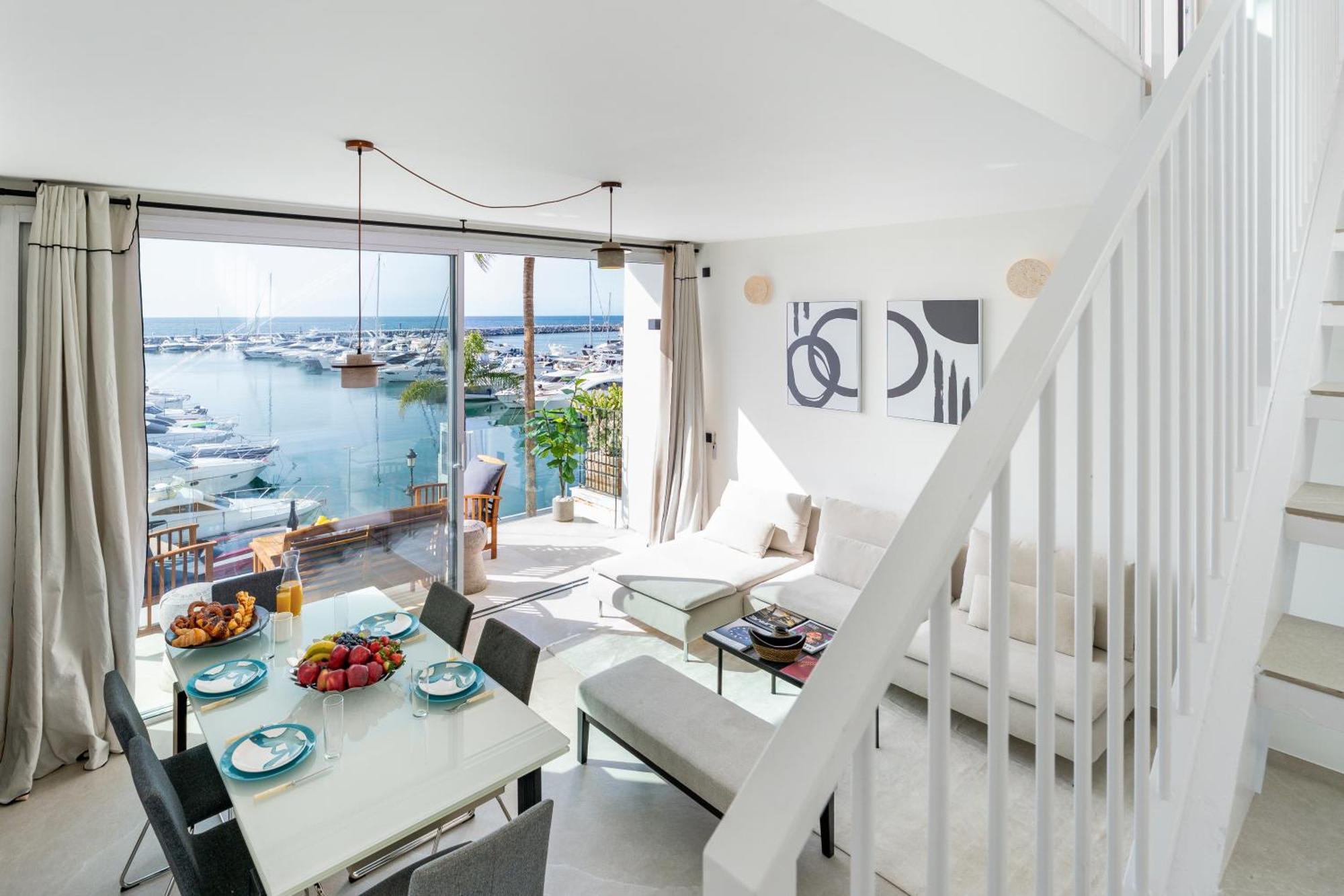 243-Fully Renovated-Puerto Banus Marbella Front Line Penthouse Apartment Exterior photo